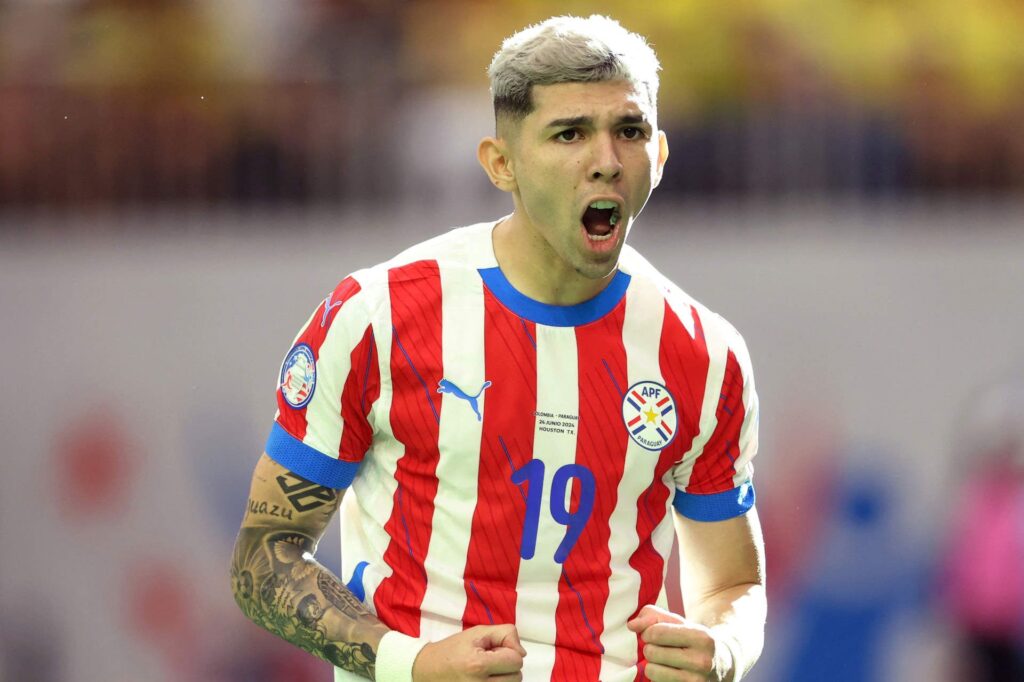 Costa Rica vs Paraguay: Análisis completo de apuestas y pronósticos – Copa América | 2024