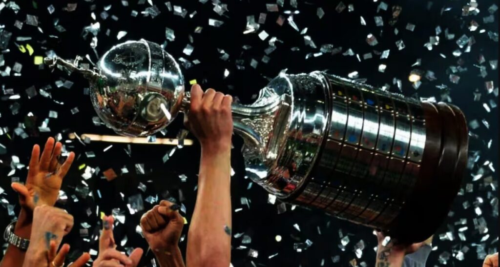 Apuestas Copa Libertadores 2025: pronósticos y cuotas más atractivas para los partidos de hoy